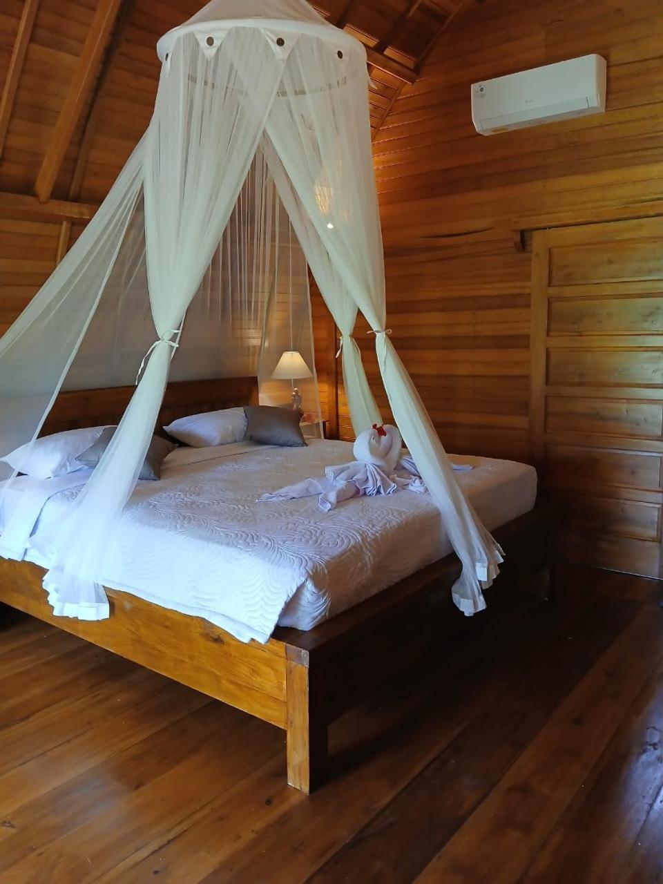 Lumbung Umaluah Villa Sidemen  Exterior photo